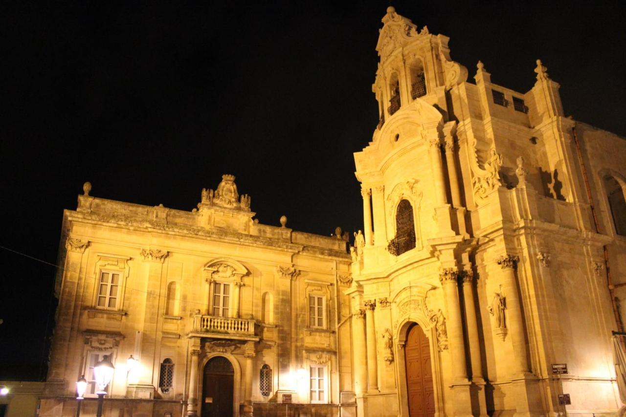 La Casa Del Nespolo Villa Ragusa Eksteriør billede